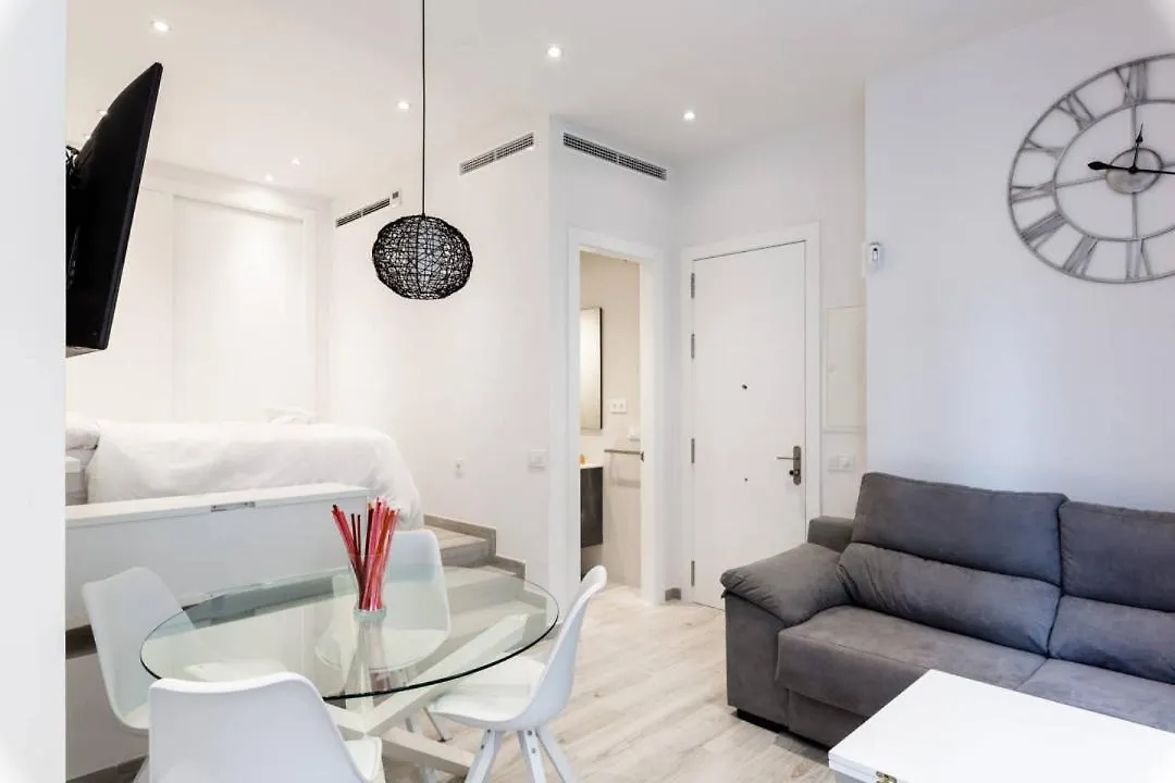 Minty Stay - Studio La Merced Malaga 0*,  Spain